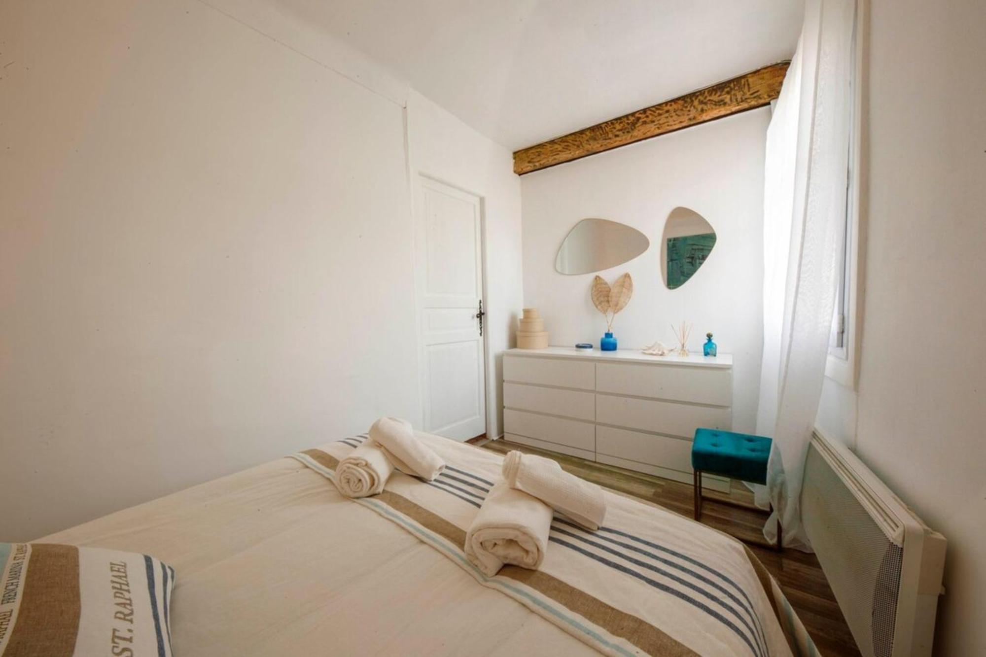 06M - Old Antibes Beautiful Duplex Terrace With Sea View Διαμέρισμα Εξωτερικό φωτογραφία